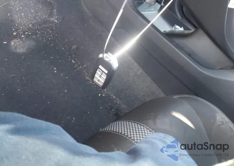 2020 Honda Civic Ex z USA, uszkodzony, nr VIN 19XFC1F37LE018368